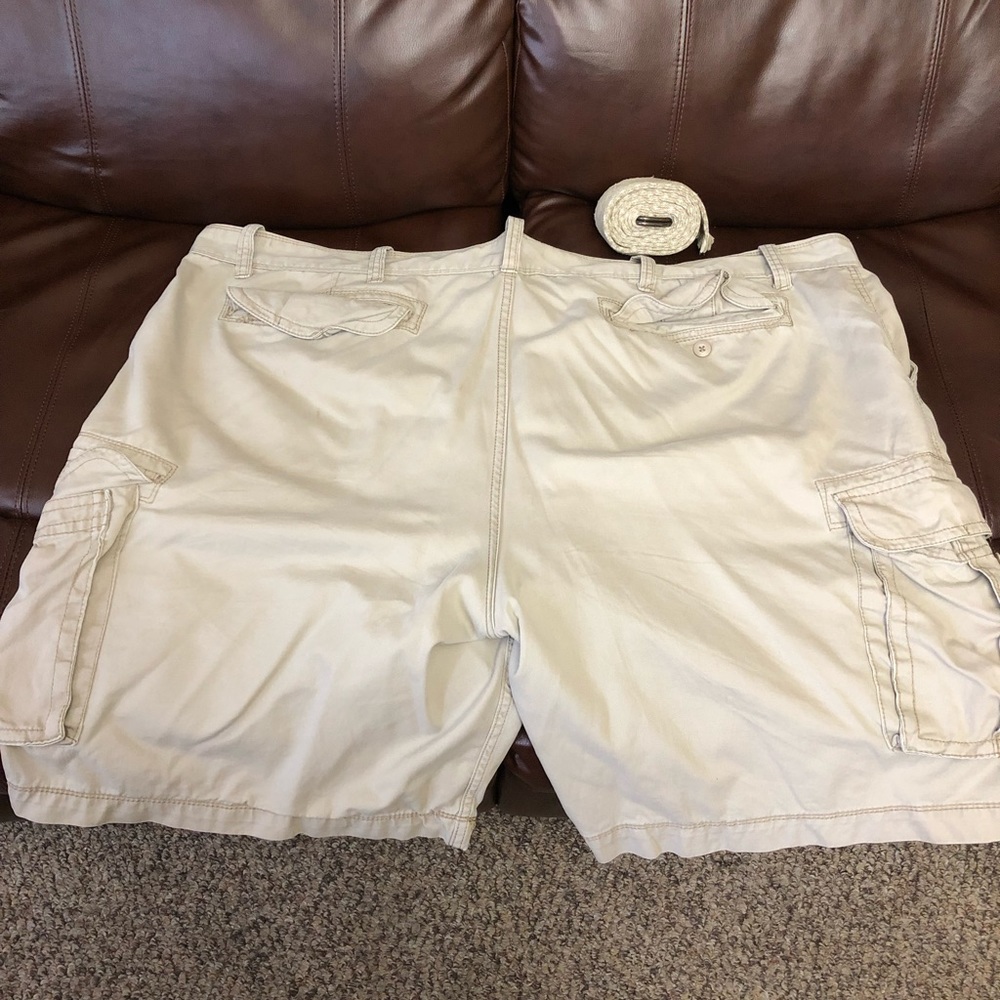 Men’s size 54 cargo shorts
